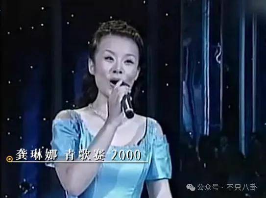 他们那么幸福恩爱，怎么突然离婚了……