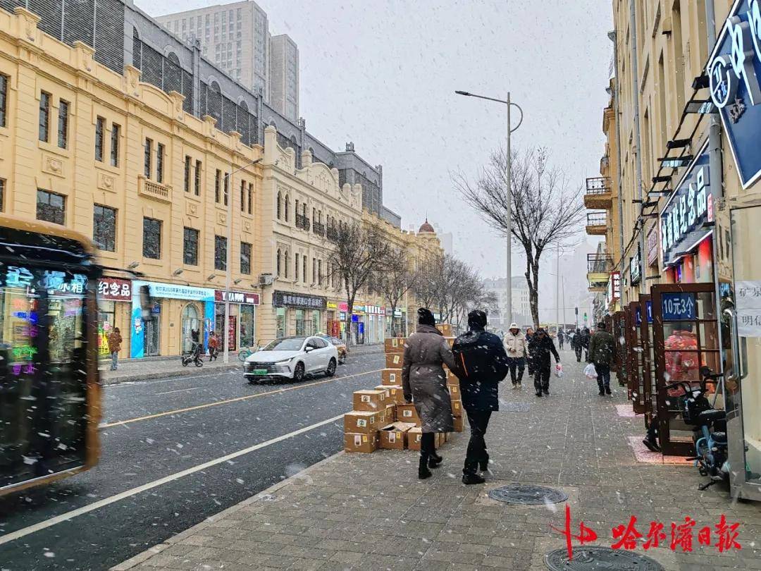 雪来了！哈尔滨发出第一张“请柬”，我们的约会又要开始了……