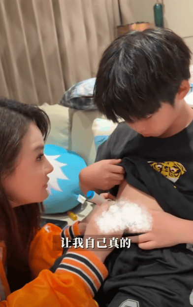 明星夫妇自曝！已焦虑2年，副作用很大